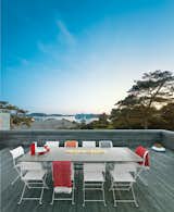 #diningtable #diningchairs #outdoor #outdoorliving #FermobTable #Nordic #Scandinavian #coastal #beachhouse #GertWingårdh #Sweden