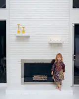 #interior #fireplace #modern #livingroom #whitebrick #brick #segerholt #house #postandbeam #portland #oregon #midcenturymodern 