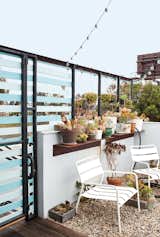 #outdoor #outside #modern #moderndesign #exterior #succulence #patio #microliving #unit #stringlights #horizontalslats