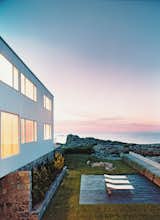 #beachhouses #exterior #outside #outdoors #modern #midcentury #landscape #windows #lighting #deck #view #HagertyHouse #WalterGropius
