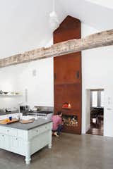 #fireplaces #interior #inside #indoors #modern #midcentury #structure #form #shape #heating #system #pizza #wood #fire #FloatingFarmhouse #Givonehome