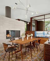 #interior #dining #modern #modernarchitecture #table #diningroom #wood #diningtable #fireplace #Cherner #chair #Austin #Texas #Alterstudio 