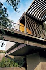 Twenty-two 12-foot-wide steel-frame modules were combined to form nine to 14-foot-high rooms that were stacked and bolted together. Ten deck modules added more than 4,700 square feet of sheltered outdoor space.