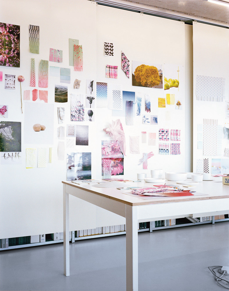 アート・デザイン・音楽 REPRODUCING SCHOLTEN & BAIJINGS The Brightly Colored World of Designers Scholten & Baijings - Dwell