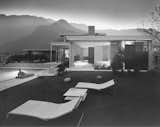 The Kaufman Residence by Richard Neutra, Palm Springs, 1946. Photo courtesy of the Julius Sherman Photography Archive, Getty Research Institute, Los Angeles.
