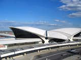Eero Saarinen’s curvaceous TWA Flight Center