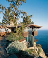 The thousand-foot cliffs and precipitous mountains of Big Sur, California, have a long history of attracting contrarian thinkers. Taking cues from the flora, fauna, and rocky cliffs of the region, Muennig’s brand of organic architecture didn’t stop with the terrain.