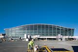 The exterior of Heathrow’s Terminal 5, a $6.5-billion addition to the ailing London airport, gives no sign of the huge open spaces and structural pyrotechnics within.