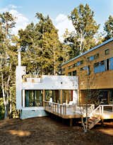 In 2003, Resolution: 4 Architecture was one of 16 firms who participated in the Dwell Home Design Invitational—a competition to design a modern prefab home for $200,000. Their winning design, constructed in Pittsboro, North Carolina, is a groundbreaking case study that combines prefabricated construction with contemporary, modern design.