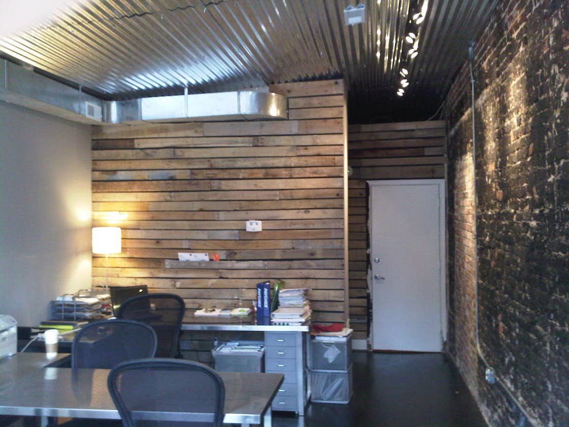 Photo 4 of 4 in DC Deli Office Renovation Dwell