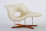 Full Scale Model of Chaise Longue (La Chaise), 1948, by Charles and Ray Eames.