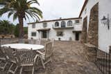 Overnight visitors to La Bodega stay at an old house located on the estate. Although the exact date it was built is unknown, the residence is an example of traditional Catalan architecture.