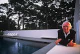 Richard Meier, another Pritzker prize winner, at his home in East Hampton.  Search “11 buildings pritzker winner shigeru ban” from Richard Schulman