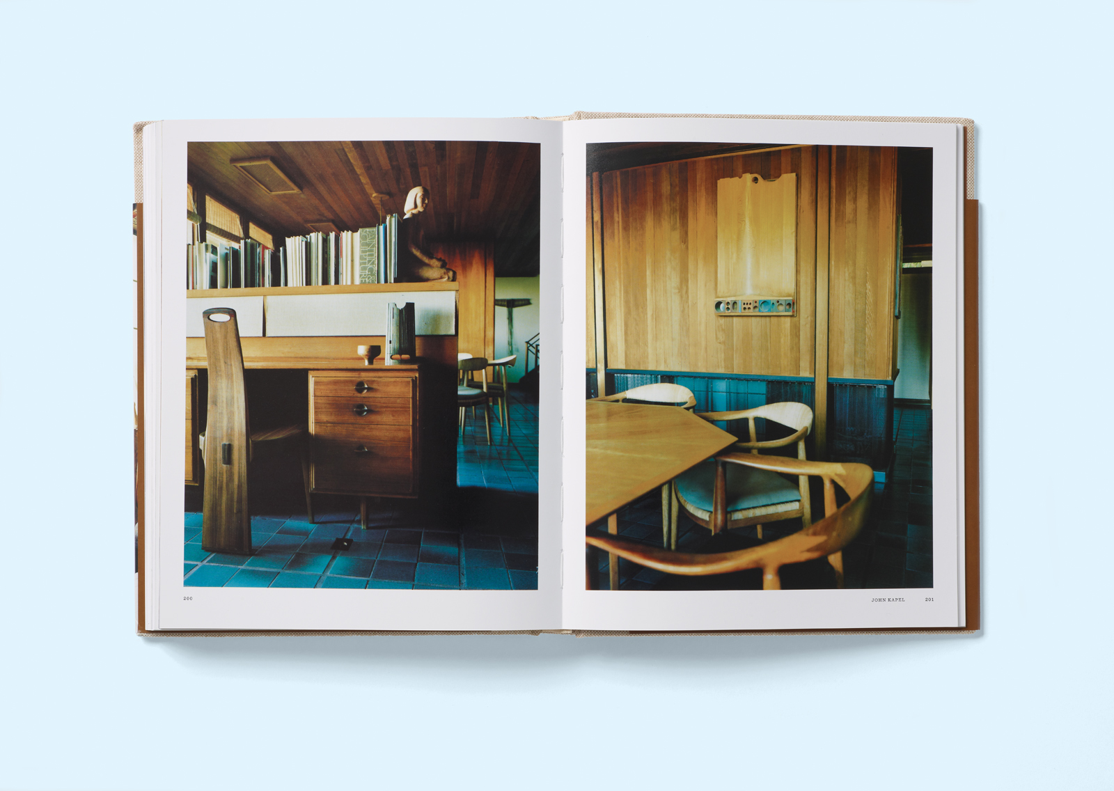 アート・デザイン・音楽 Handcrafted Modern / At Home with Mid-c. Handcrafted Modern: At Home with Mid-century Designers