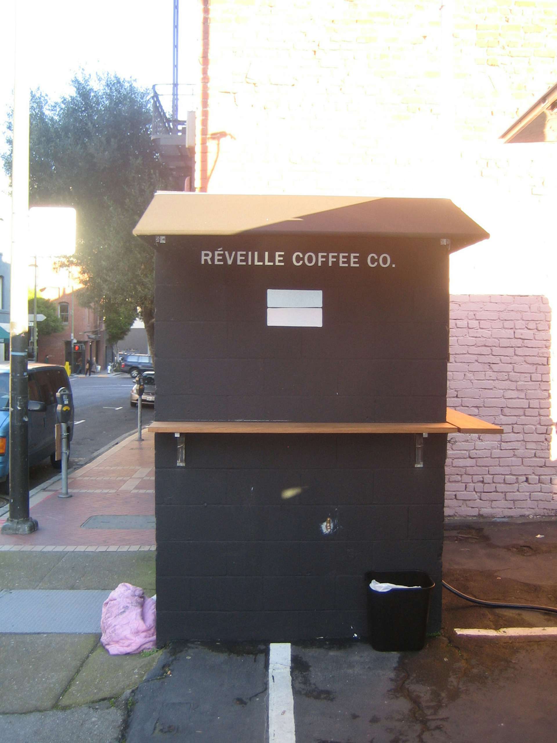 Photo 7 of 8 in Réveille Coffee Company Truck Dwell