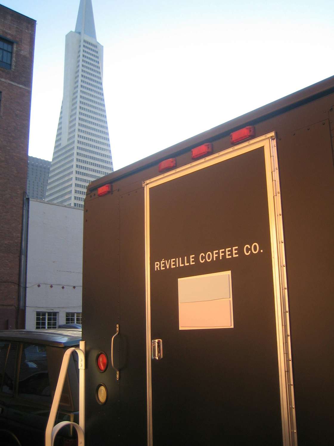 Photo 7 of 8 in Réveille Coffee Company Truck Dwell