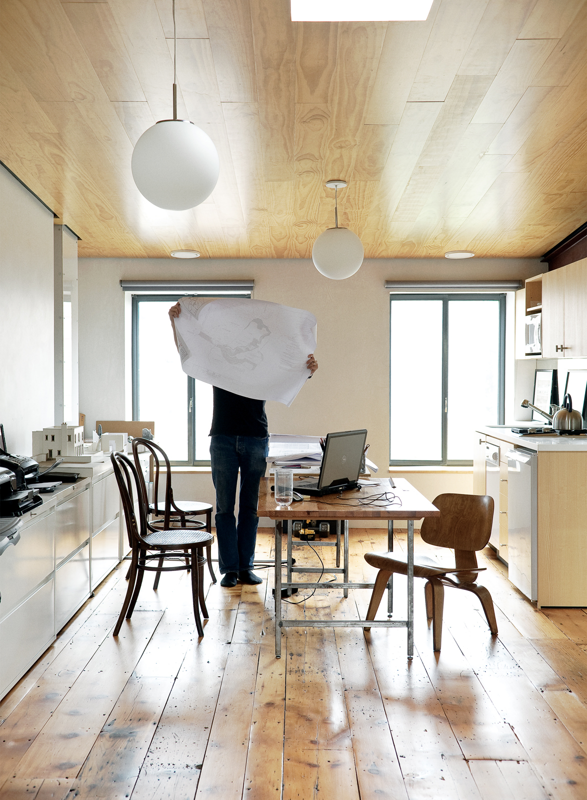 NYのインテリアショップ :ハーマンミラー (Herman Miller) ① NYのインテリアショップ :ハーマンミラー (Herman Miller) ①