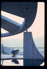 Photo by John Lautner.  Photo 3 of 5 in A House Worthy of James Bond and More
