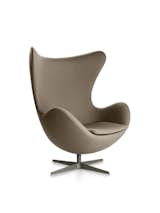 The Egg Chair, another Arne Jacobsen design—this one from 1958—was originally created for the Royal Hotel in Copenhagen. Would today's numerous "inspired-by" copies really make Jacobsen roll in his grave, as Rosenkvist puts it?