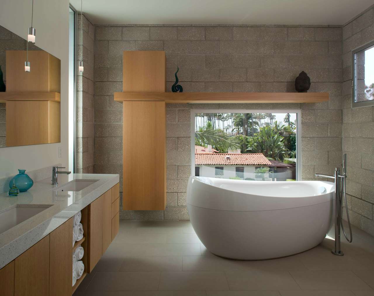 8 SpaLike Bathrooms Designed to Instantly Soothe Dwell
