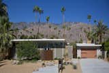Lockyer's Sagebrush residence from 2009 carries on in the mid-century tradition without slavishly copying it.  Photo 1 of 3 in To Live and Build in Palm Springs