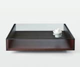 The U Trek coffee table is a reformulation of the Bensen U Table by designer Niels Bendtsen. Its clean lines and mobility result in a piece that simultaneously floats and anchors in a room.