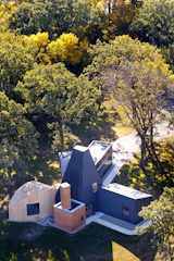 “Early in his career, Gehry was able to experiment with his own home—deconstructing rooms and functions into the shapes of the actual residence—and explore materials which are non-traditional,” says Christy MacLear, Executive Director of the Robert Rauschenberg Foundation. “The Winton Guest House happens in ’87, and is the step between his own home and his commission at the University of Minnesota in ’90 where he moves his deconstructionist style toward what we see in ’97 in Bilbao.”  Photo 3 of 7 in Would You Buy This Idiosyncratic Frank Gehry Guest House? by Patrick Sisson