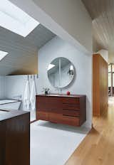 Considering the Modern Kitchen and Bathroom
