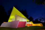 The architects brought together years of inspiration and experience to create their very own Shelter Island Pavilion. Taking to mind Cubists’ theory, they created a house with a powerful presence. Photo by: Paul Warchol.
