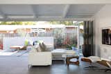 Indoor-Outdoor Home by a Midcentury Master Gets a Faithful Update - Photo 4 of 8 - 