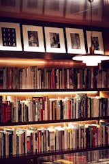 The leading contemporary art bookstore in a Parisian luxury hotel, La Librairie des Arts, is an emblematic element of art and culture at the hotel. The bookstore has over 700 titles, as well as objects by artists and architects, limited editions, and various unusual formats.