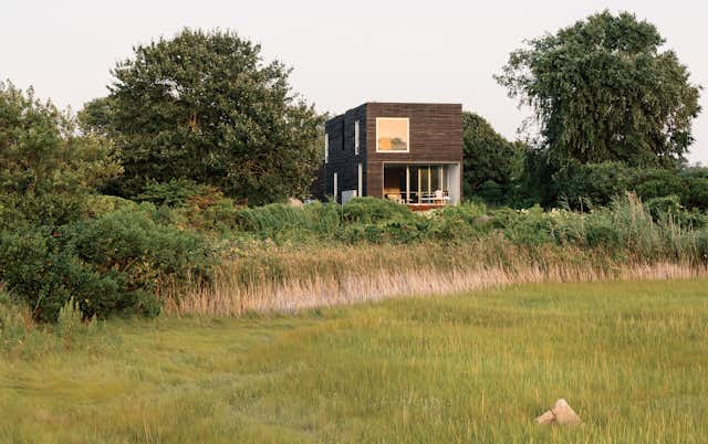 An Idyllic Rhode Island Summer Cottage Is the Perfect Escape for a New ...