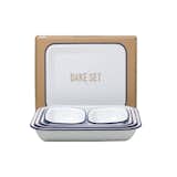 Falcon’s iconic enamelware has been a staple brand for British home items since its opening nearly one hundred years ago, making it a timeless gift for newlyweds. This Bake Set includes three sizes of bake pans that can be used for cakes, crumbles, or even baking meats and vegetables. The set also includes two pie dishes to complete the set.