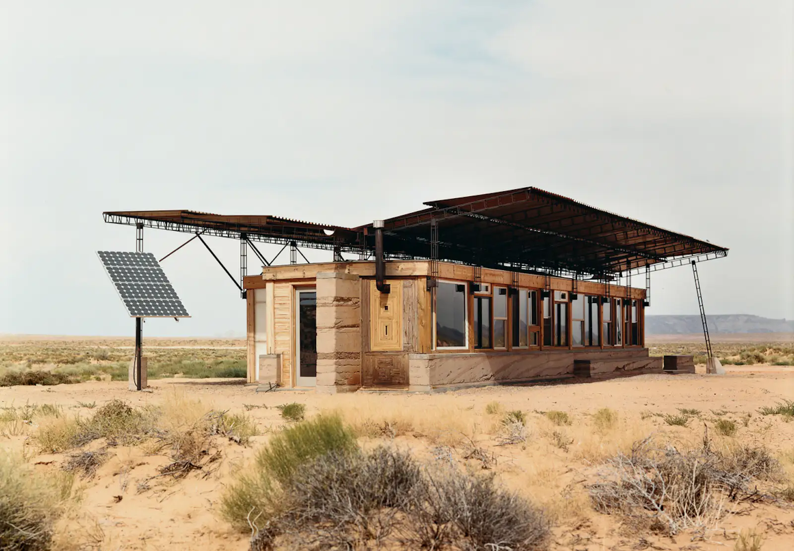 Image showcasing Photo 4 of 12 in 11 Glorious Rammed Earth Homes That Celebrate the ...