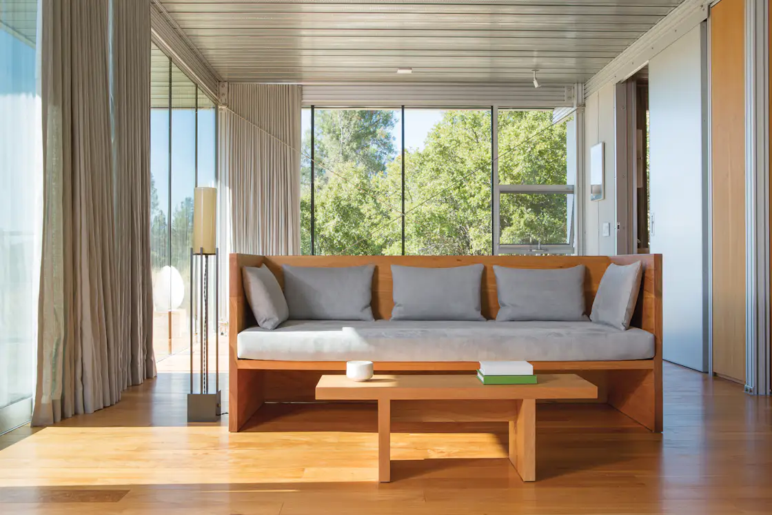 Photo 2 Of 6 In Donald Judd Inspired Designs In Modern Homes By Zach 