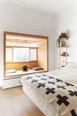 #bedroom #modern #modernarchitecture #minimal #interior #bed #Toronto #Canada #Mjölk #Libri #Swedese #StudioJunction #ChristineHoPingKong #PeterTan
