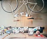 #workplace #office #interior #inside #indoor #A.QuincyJones #LosAngeles #California #Norelius #studio #artist #bicycle #lighting #Artemide #custom #desk #BruceNorelius

Photo courtesy of Jake Stangel