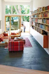 #storage #interior #modern #moderndesign #interiordesign #bookshelves #rug #livingroom #glassdoors #loewen #inlinefiberglass

Photo by Naomi Finlay

