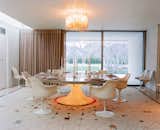 #dining #room #circular #marble #table # chandelier #lighting

Photo by Leslie Williamson
