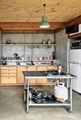 #modern #home #kitchen #concrete #efficient 

Photo by Paul McCredie
