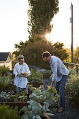 Despite being located in the middle of the city, the couple’s property is flanked by two private gardens and is in close proximity to the Washington Park Arboretum. Ian and Deb often cook using fresh vegetables from the garden, which is equipped with a PVC irrigation system.