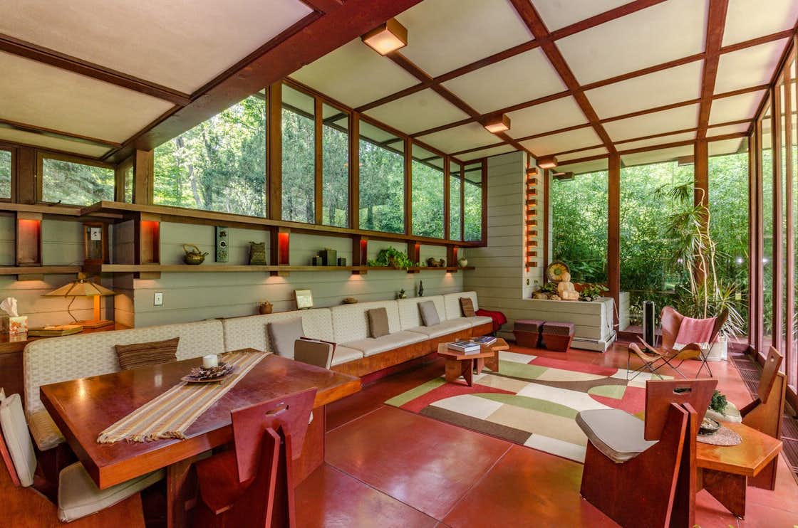 The Frank Lloyd Wright-Designed Louis Penfield House in Ohio Is For ...