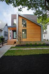 Clad in Cedar and Metal, an Indianapolis Home Gives a Modern Salute to its Traditional Surroundings - Photo 1 of 11 - 