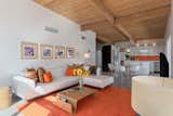 8 Midcentury-Modern Vacation Homes You Can Rent in Palm Springs - Photo 7 of 12 - 