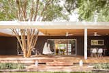 An Austin Couple Turn a Ranch Home Into a Refreshing Live/Work Space - Photo 3 of 13 - 
