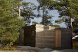 A Tiny Bathhouse on the Norwegian Island of Hankø Made With Sustainable Softwood