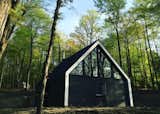 Exterior, Cabin Building Type, and Wood Siding Material  Photo 10 of 20 in 7 Best Houses You Can Rent in the Catskills This Holiday Season