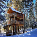 Exterior, Cabin Building Type, Treehouse Building Type, Wood Siding Material, and Gable RoofLine  Photo 1 of 7 in Montana Treehouse Retreat by Dwell