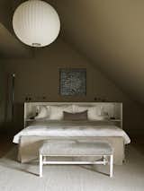 Bedroom, Pendant Lighting, Table Lighting, Rug Floor, Bench, Night Stands, and Bed  Photos from Ett Hem