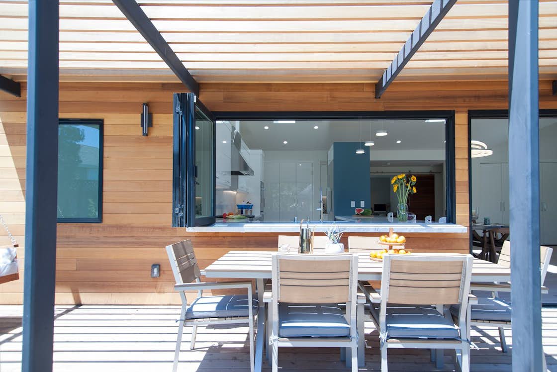 3 Dynamic Solutions For Championing Seamless Indoor-Outdoor Living in ...